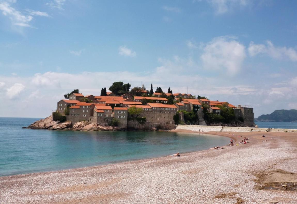 Lovely Apartment Sveti Stefan Εξωτερικό φωτογραφία